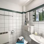 Apartment Haus Point-1 By Interhome Lägenhet Maishofen